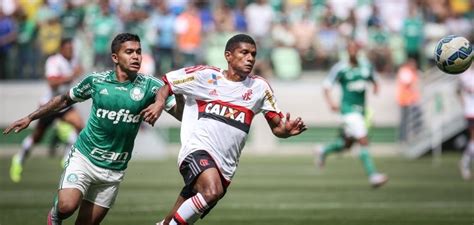 Alecsandro Nega Juras De Amor Ao Fla E Promete Honrar Torcida Do