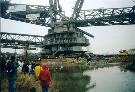 Bagger 288 самый большой в мире роторный экскаватор