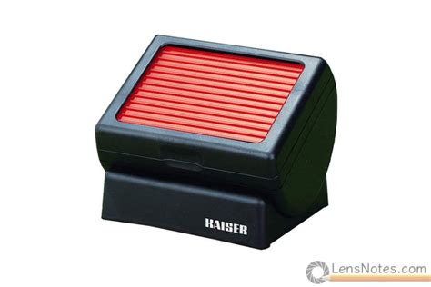 What Is A Darkroom Safelight Lens Notes Photography Explained