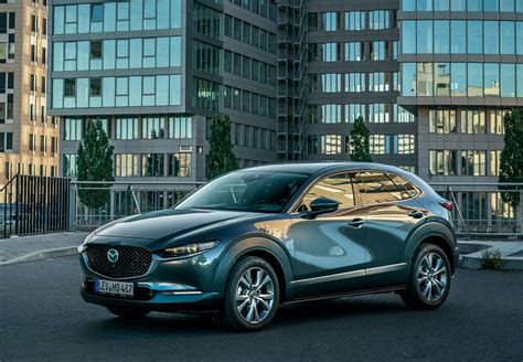 Mazda Cx 30 Gør En Selvsikker Entre Som Kompakt Suv Bilmagasinetdk