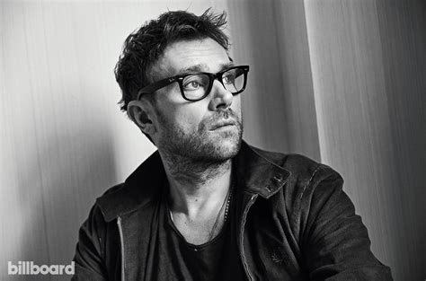 Gorillazs New Album ‘humanz Damon Albarn Explains Editing Out Every