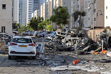 Le Hamas Lance Sa Plus Grande Attaque Terrestre A Rienne Et Maritime