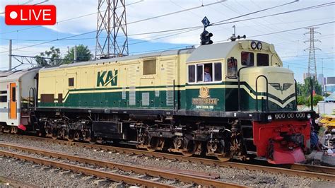 WAHH LOKOMOTIF LIVERY VINTAGE KE JAKARTA LAGI Nonton Kereta Api