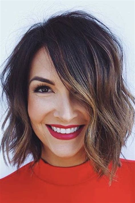 74 Neue Inspirierte Bob Frisuren Bilder In 2020 Mit Bildern