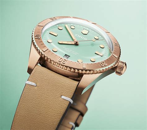 Новинки от швейцарского бренда Oris - женские дайверские часы с ...
