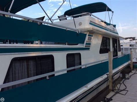 Gibson 50 X 14 5000 Series Cabin Yachts 1996 For Sale For 84000