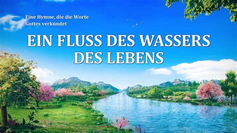 Ein Fluss des lebendigen Wassers klar wie Kristall fließt aus dem