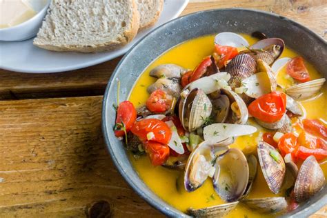 Qual è la differenza tra vongole e lupini Agrodolce