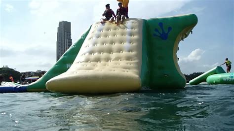 Aquasplash Gold Coast Queensland Australia Slide At Aq