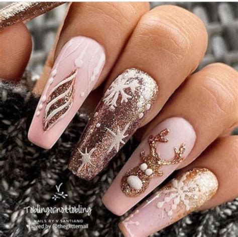 The Merriest Holiday Nail Design Ideas For 2020 Fashionisers© Festival Nails Cute Christmas