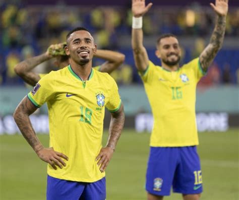 Alex Telles E Gabriel Jesus Est O Fora Da Copa Do Mundo