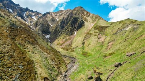 Massif Du Sancy La Vall E Du Val D Enfer Dans Le Massif Du Sancy En