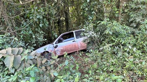 Condutor Embriagado Causa Acidente Na BR 282 E Foge