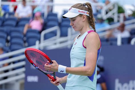 Elena Rybakina Withdraws From Second Round At Us Open As Woes