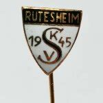 Fussball Anstecknadel SKV Rutesheim 1945 FV Baden Württemberg Kreis E