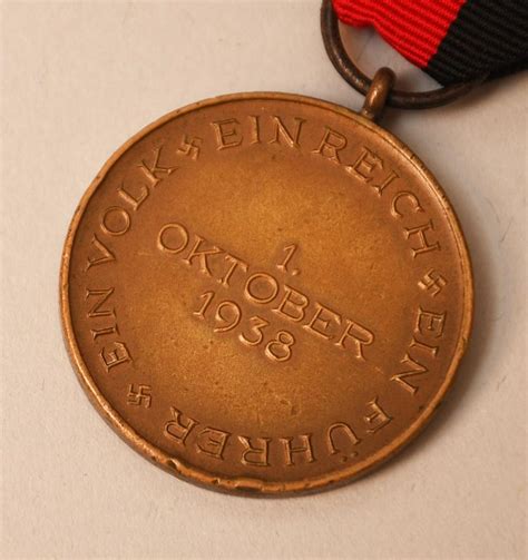 Regimentals German Wwii Entry Into Czechoslovakia Medal