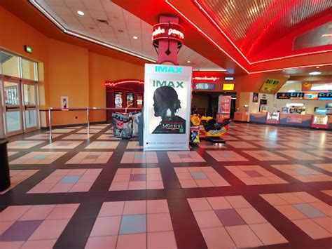 Movie Theater «Regal Cinemas Hollywood 16 & IMAX - Ocala», reviews and photos, 2801 SW 27th Ave ...