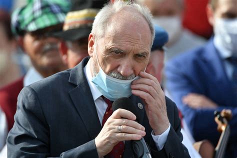 Antoni Macierewicz i raport podkomisji smoleńskiej Powstaje nowa