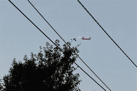 Avion Se Usljed Zapaljenja Motora Vratio Na Aerodrom U Rimu