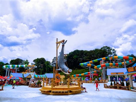 Thrillography Six Flags Over Georgias Hurricane Harbor Media Day