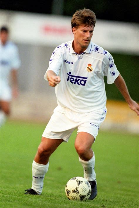 Futbolretro Es On Twitter RT Futbolretroes Enjoy Laudrup