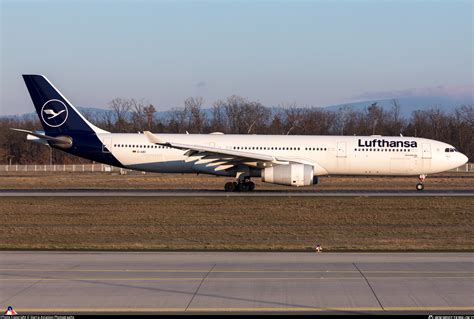 D AIKI Lufthansa Airbus A330 343 Photo By Sierra Aviation Photography