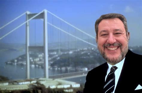 Salvini quasi indagato con la complicità della sinistra per il ponte