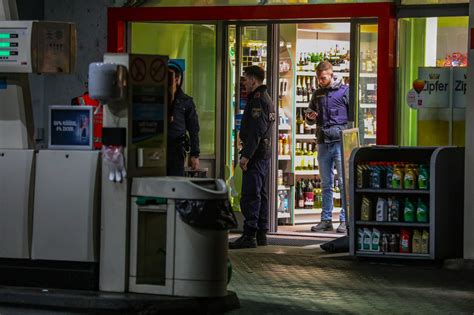 Urteil Nach Tat Am J Nner Vier Jahre F R Tankstellen Berfall