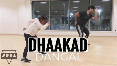 Dhaakad Dangal Dance Aamir Khan Pritam Amitabh Raftaar