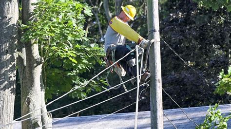 PSEG Long Island Hit With Communication Issues Amid 368 000 Outages