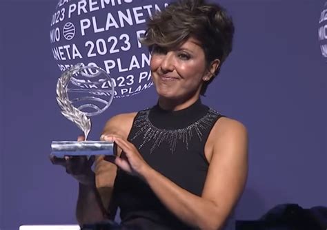 Periodista madrileña Sonsoles Ónega gana Premio Planeta 2023 por su