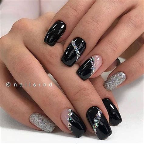 26 Elegant Black Nails Ideas Aray Blog For Chic Women In 2020 Square Gel Nails Glitter Nail