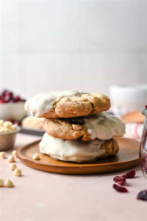 Cranberry White Chocolate Chip Cookies • Krolls Korner