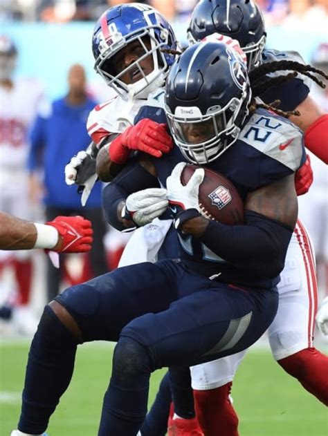 Titans Running Back Derrick Henry Is Questionable With A Hip Injury
