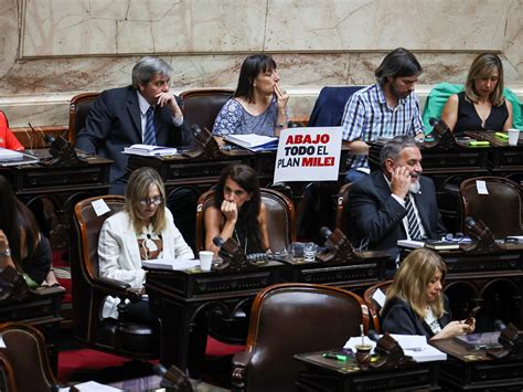 Legisladores Argentinos Debaten Proyecto De Ley De Reforma Económica