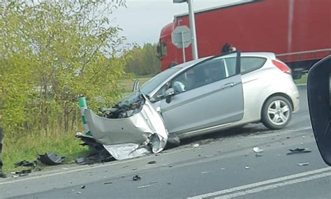 Kolejny wypadek na obwodnicy Lubartowa Trwają działania służb