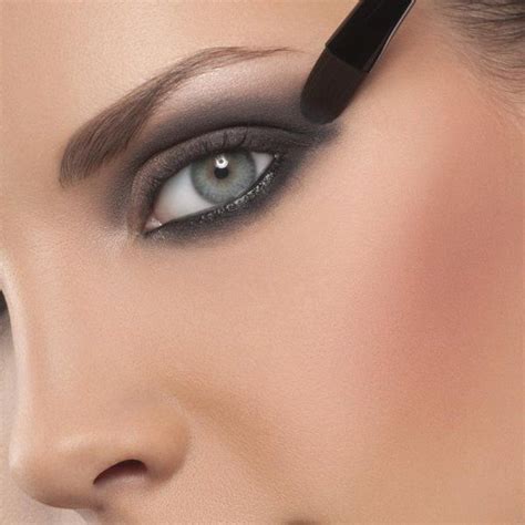 Conseils Pour R Ussir Son Smoky Eyes Wedding Makeup For Blue Eyes