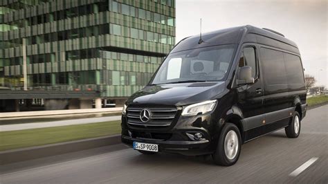 Mercedes-Benz Sprinter Wallpapers - Wallpaper Cave