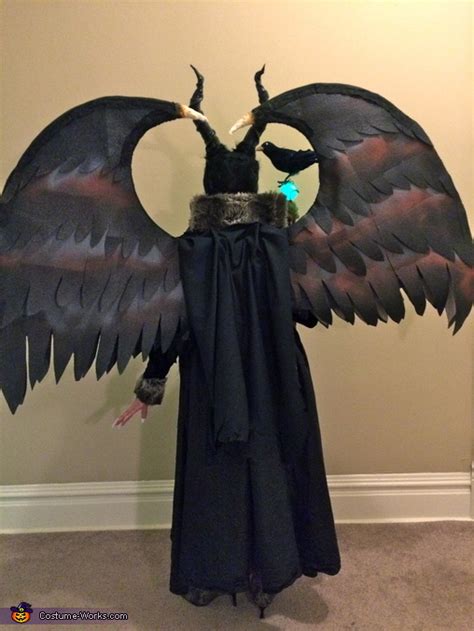 Maleficent Costume for Women | Step by Step Guide - Photo 2/6