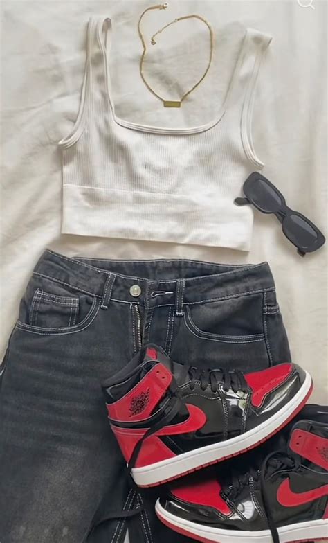 outfit inspo | Red and black outfits, Red jordans outfit, Jordan outfits