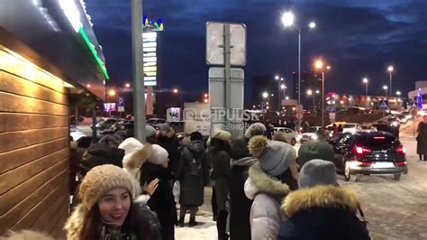 Аквамолл эвакуировали из за коробки - YouTube