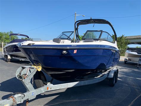 2017 Yamaha Boats 242 Limited S Runabout For Sale Yachtworld