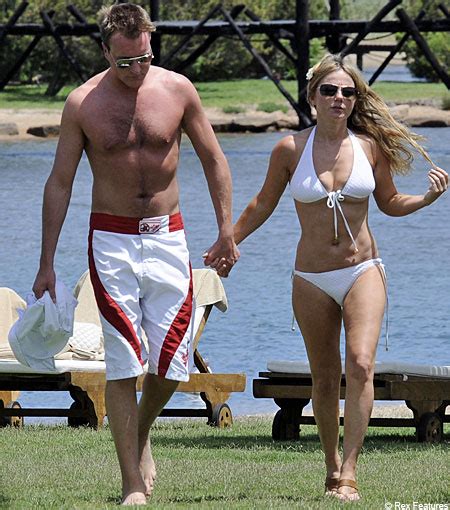 Hot Geri Halliwell Bikini Pics