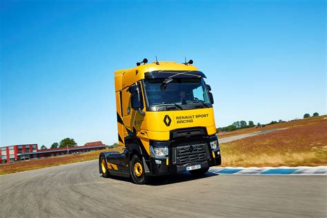 Renault Trucks lance la 2e génération de poids lourds électriques au