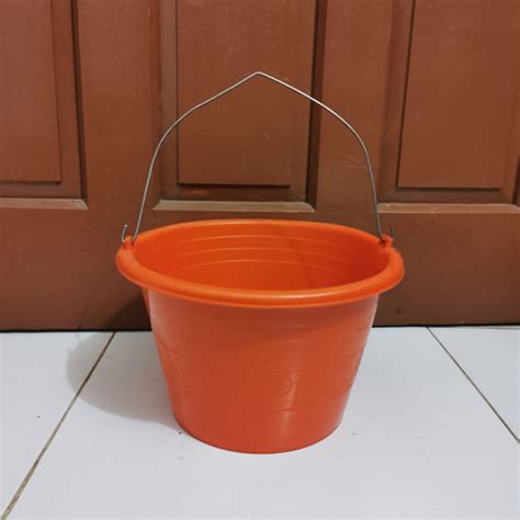 Jual EMBER AIR PLASTIK EMBER COR HIJAU KECIL Orange Jakarta Barat