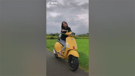 Video Cinematic Cewek Vespa Metik Tik Tok Video 30 Detik Cinematic