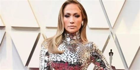 Premios Oscar 2019 Así Llegó Jennifer Lopez A La Gala De La Alfombra Roja Metro