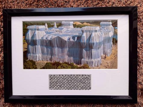 Christo - & Jeanne-Claude Wrapped Reichstag XXL card + piece of fabric ...