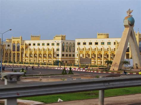 Images Et Photos De Monuments Historiques De Bamako Mali Se Loger Au Mali