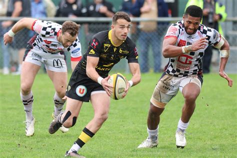 Rugby Nationale Le SO Chambéry prolonge son ouvreur Thibaut Moreno